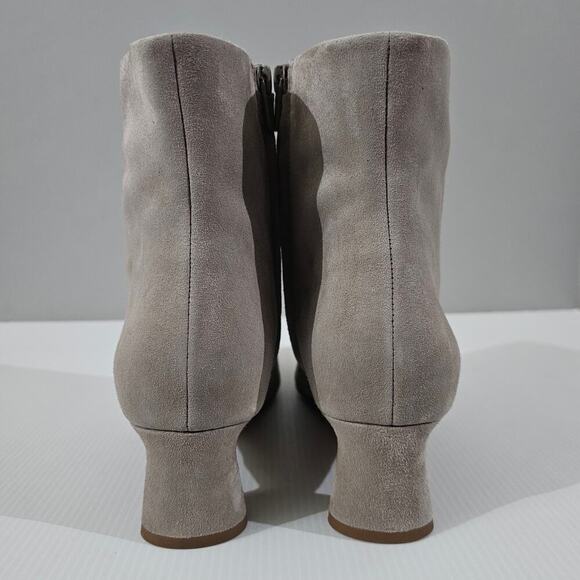 Vince Hilda Ankle Bootie Womens 11 Light Woodsmoke Grey Suede Kitten Heel - Picture 7 of 14